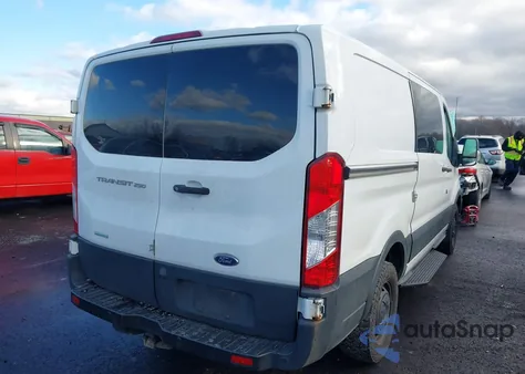 2019 Ford Transit-250 z USA, uszkodzony, nr VIN 1FTYR1YG4KKB26496